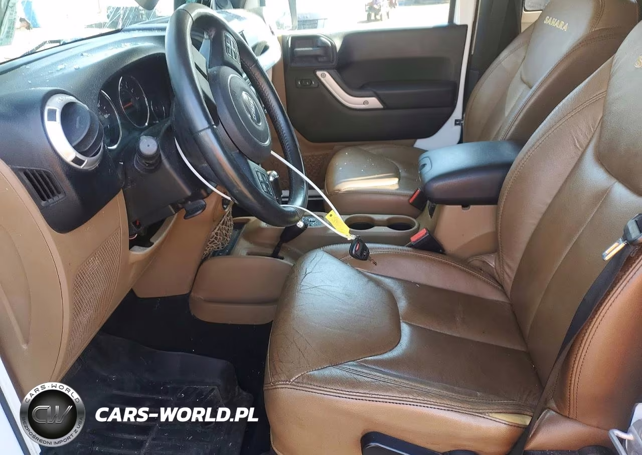 2013 Jeep Wrangler Sahara VIN:1C4AJWBG1DL637935 - 7