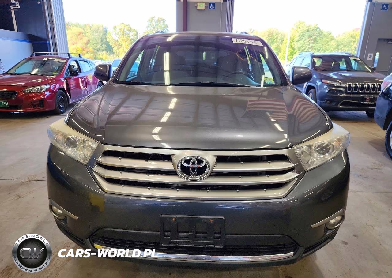 2013 Toyota Highlander Plus VIN:5TDBK3EH4DS253831 - 5