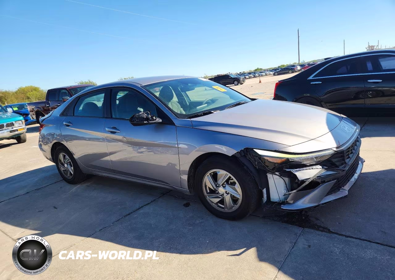 2025 Hyundai Elantra Se VIN:KMHLL4DG4SU015689 - 4