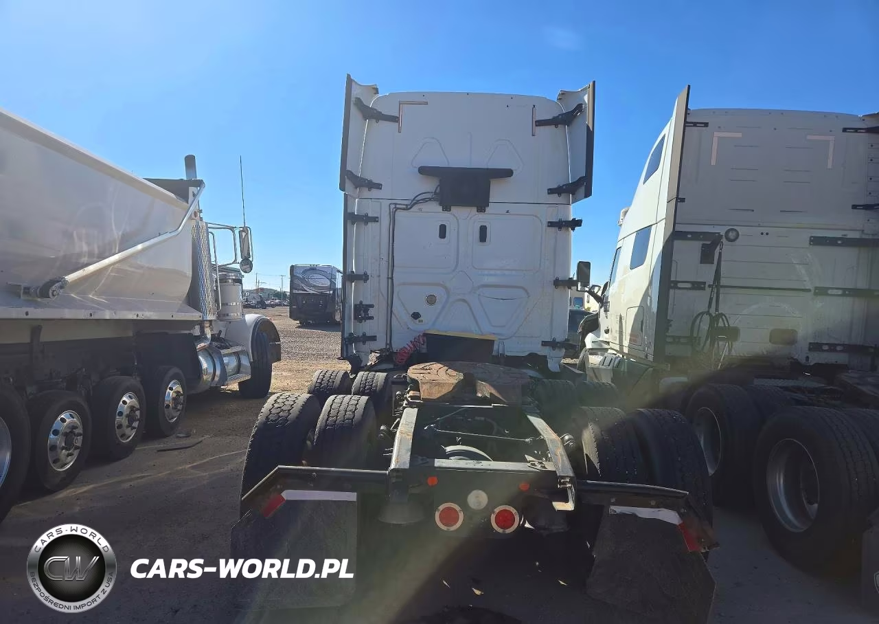 2018 Freightliner Cascadia 125 VIN:1FUJGLDR8JLJJ7179 - 6