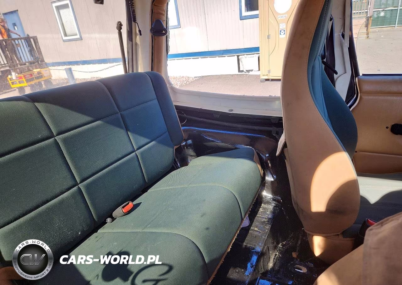 1997 Jeep Wrangler - Tj Sahara VIN:1J4FY49SXVP496853 - 10