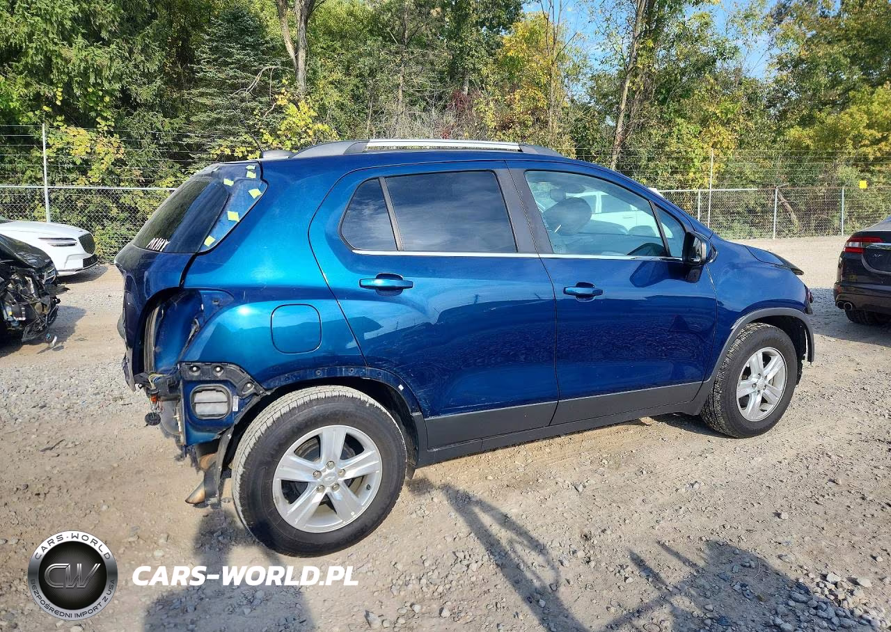 2019 Chevrolet Trax 1Lt VIN:3GNCJLSB2KL351483 - 3