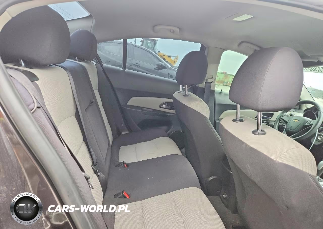 2014 Chevrolet Cruze Ls VIN:1G1PA5SH7E7329569 - 10