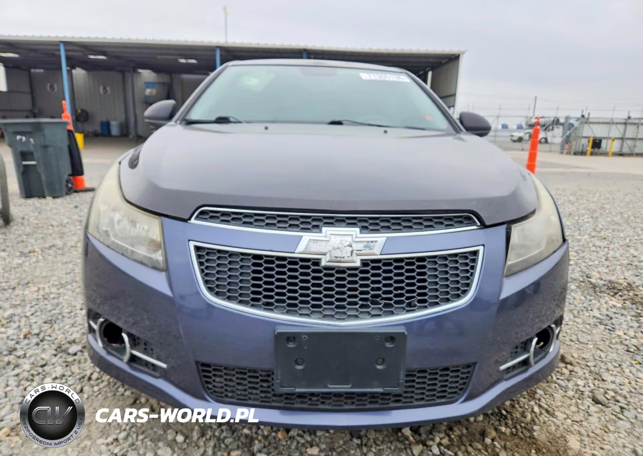 2014 Chevrolet Cruze Ls VIN:1G1PA5SH7E7329569 - 5
