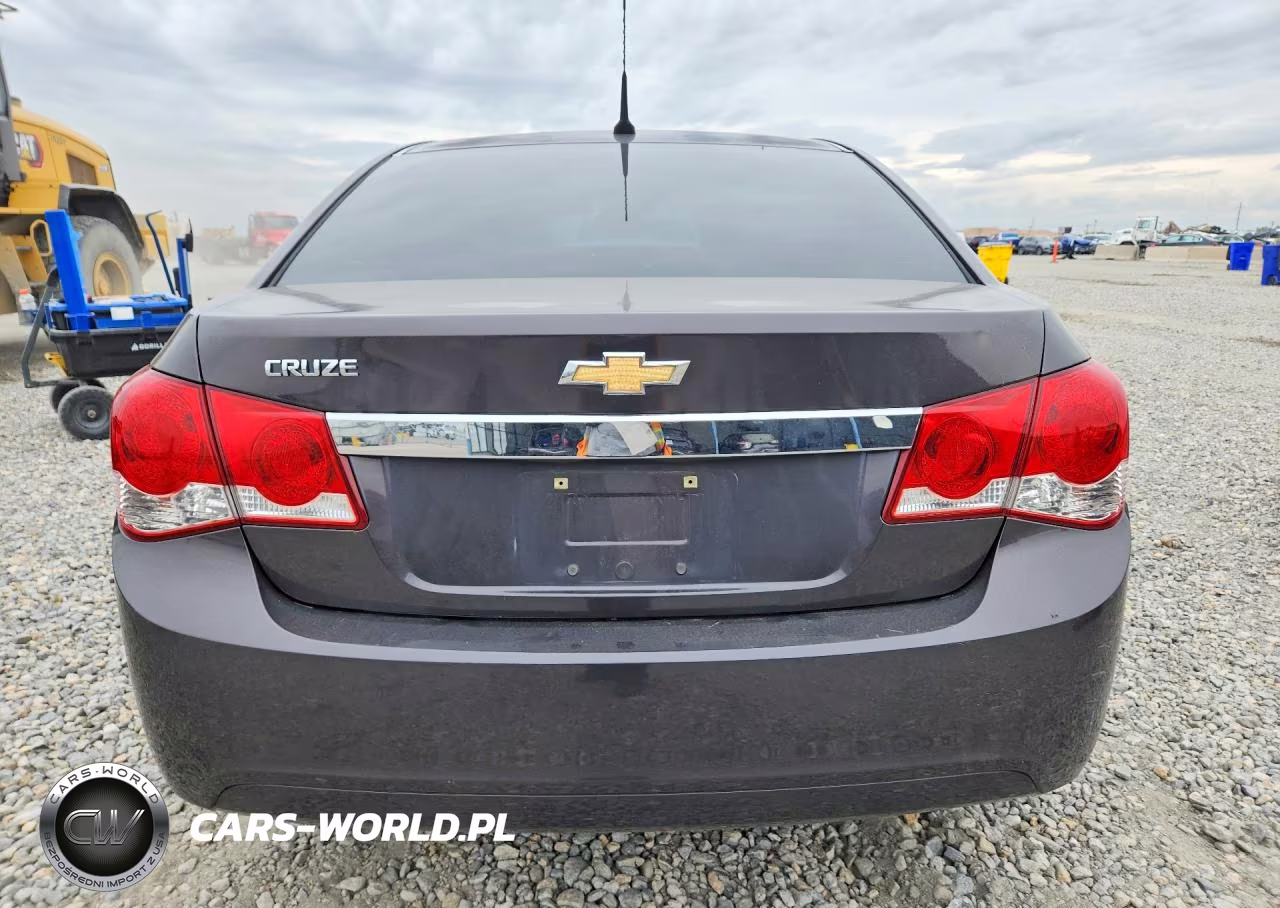 2014 Chevrolet Cruze Ls VIN:1G1PA5SH7E7329569 - 6