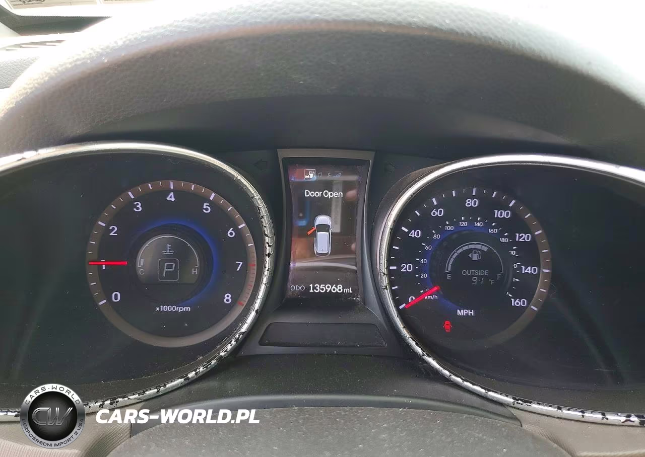 2013 Hyundai Santa Fe VIN:5XYZU3LB2DG046083 - 9