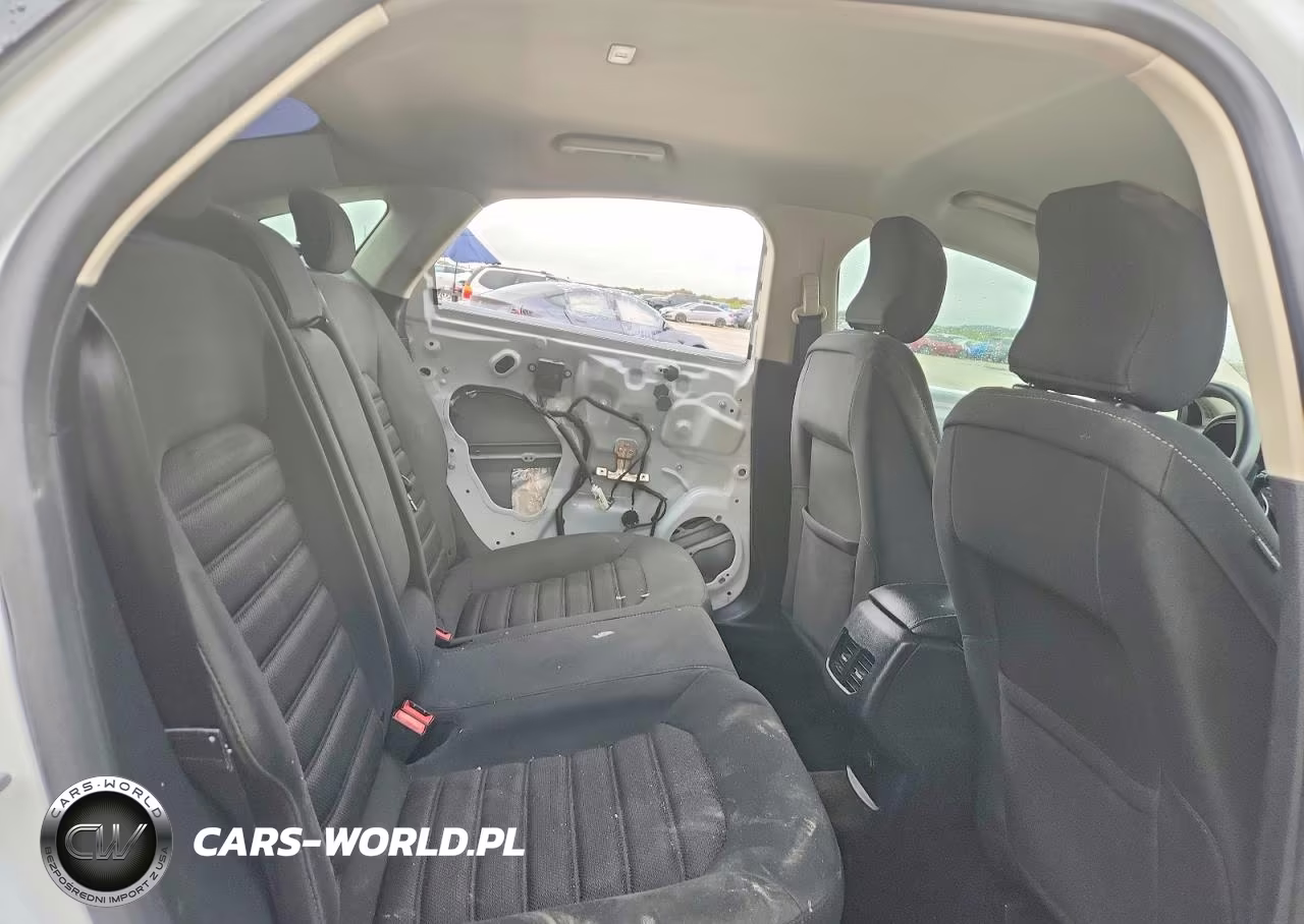 2018 Ford Fusion Se VIN:3FA6P0HD4JR267131 - 10