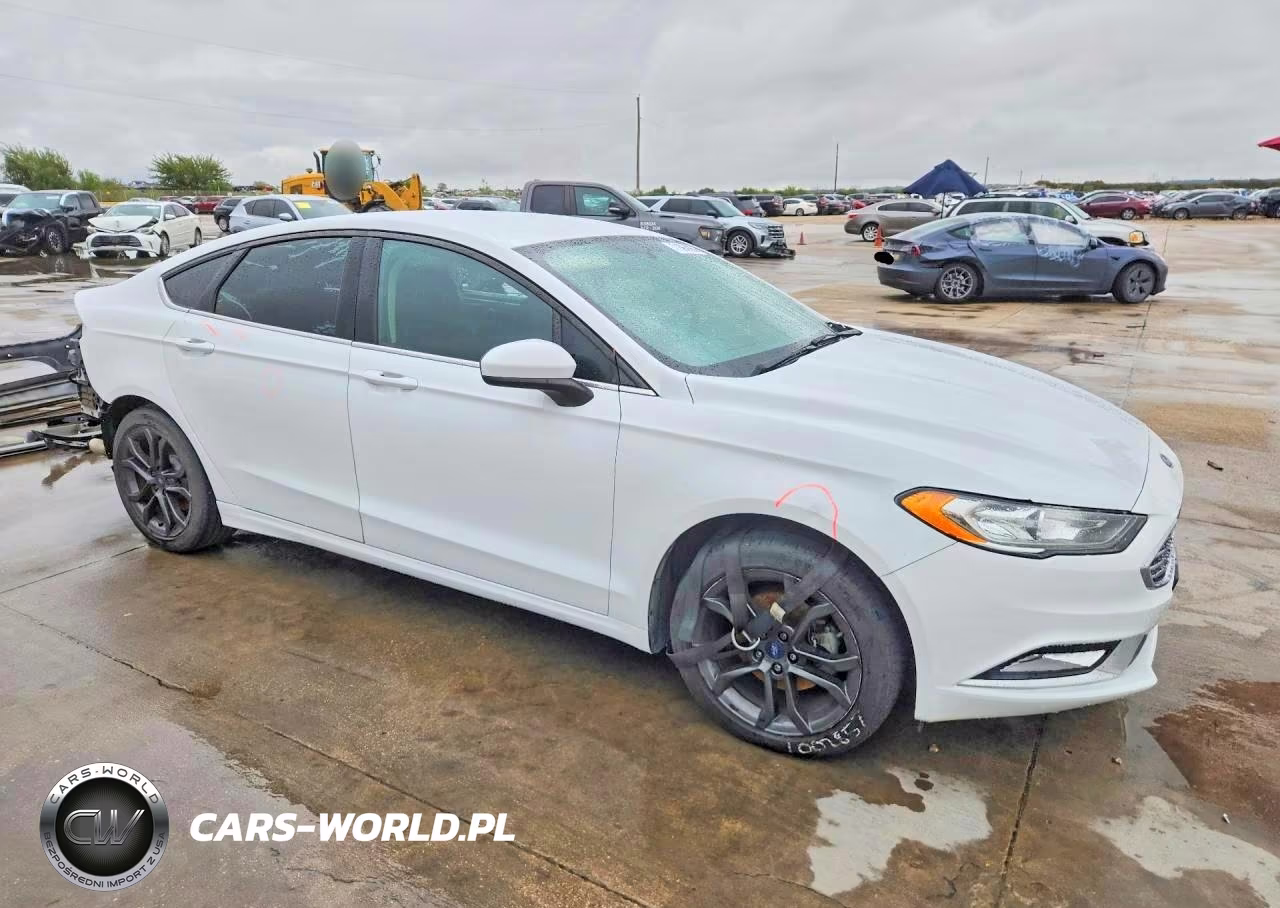 2018 Ford Fusion Se VIN:3FA6P0HD4JR267131 - 4