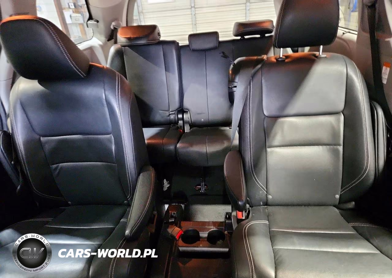 2015 Toyota Sienna Sport VIN:5TDXK3DC7FS579458 - 10