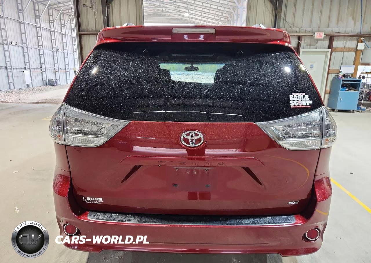 2015 Toyota Sienna Sport VIN:5TDXK3DC7FS579458 - 6