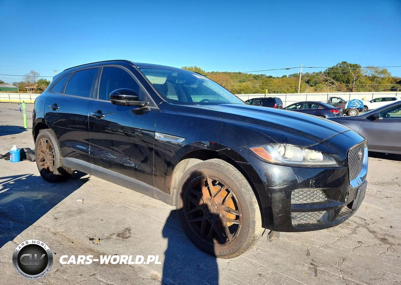 2018 Jaguar F-Pace Premium VIN:SADCJ2FN3JA241866 - 4