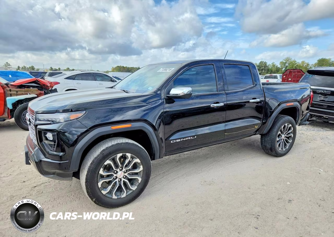 2025 GMC Canyon Denali