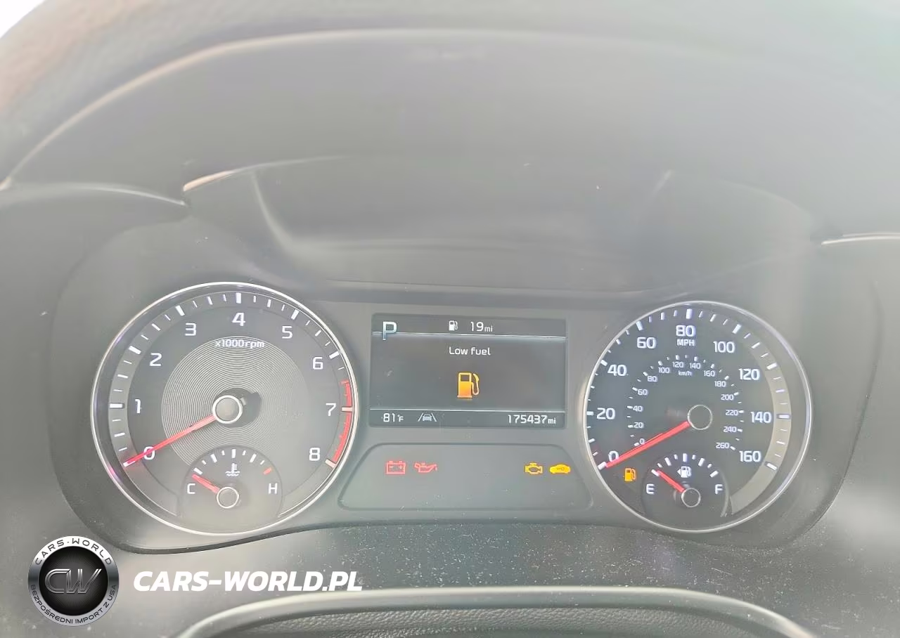 2023 Kia Forte Lxs VIN:3KPF24AD7PE583293 - 9