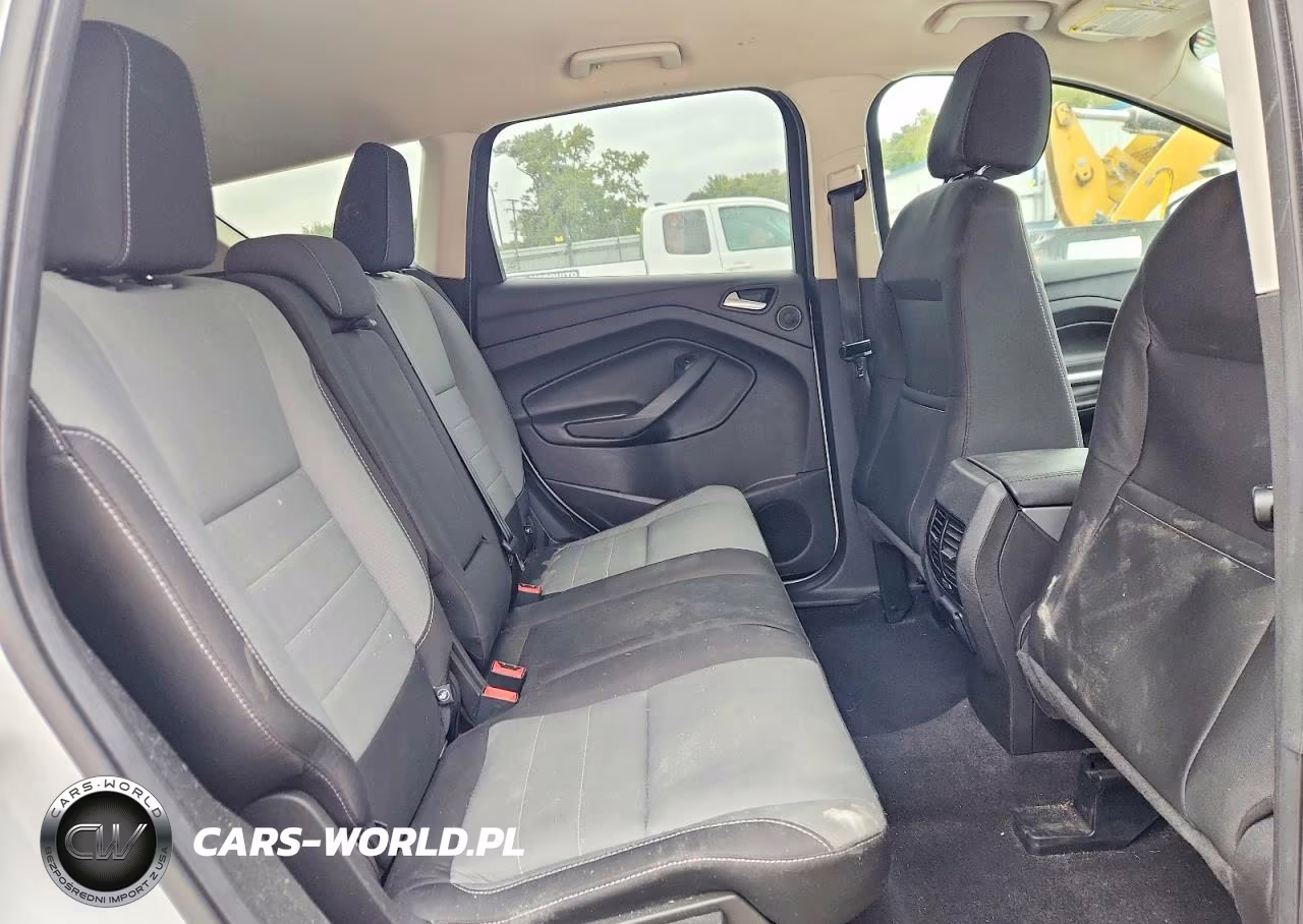 2016 Ford Escape Se VIN:1FMCU0G95GUC21033 - 11