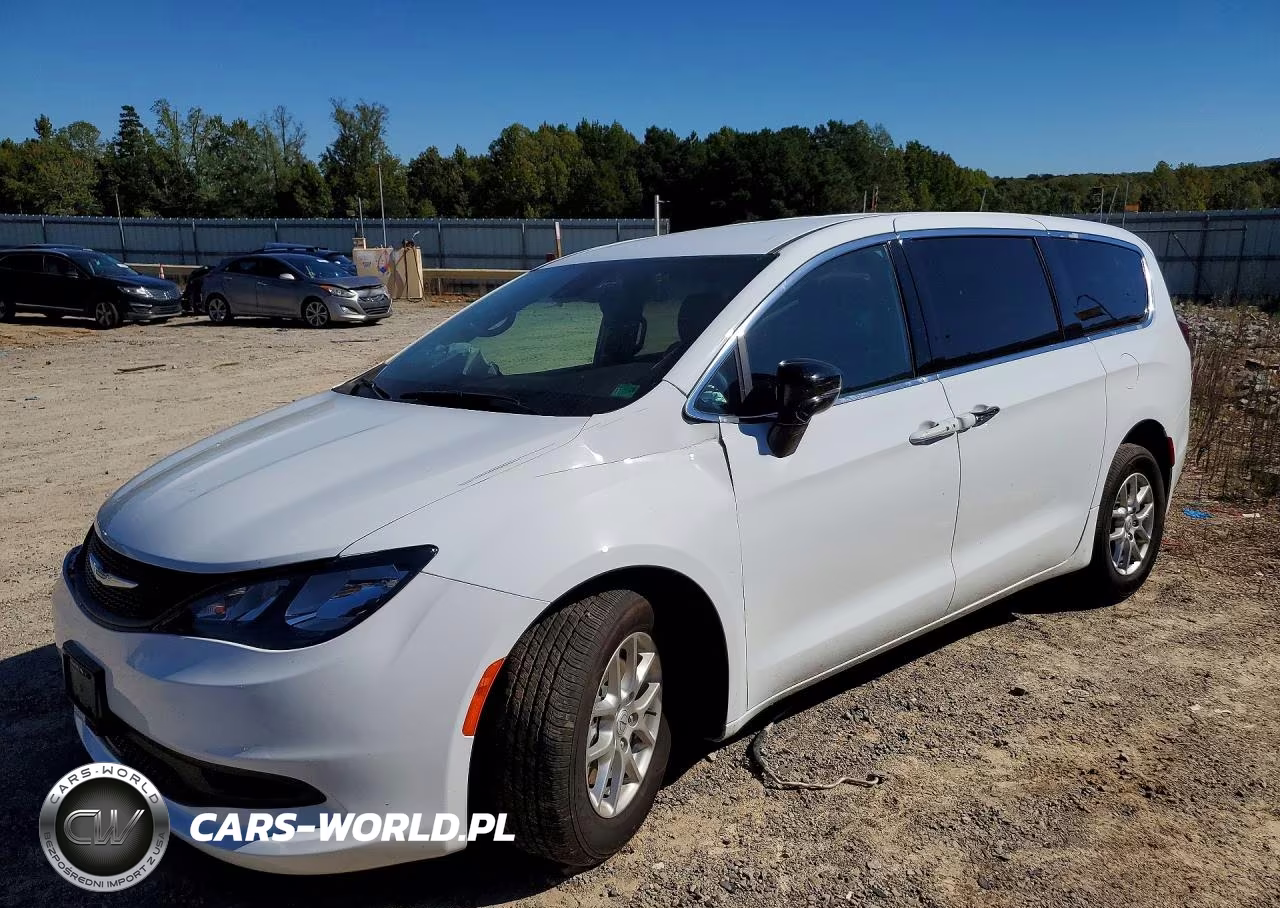 2026 Chrysler Voyager Lx VIN:2C4RC1CG5TR158485 - 1