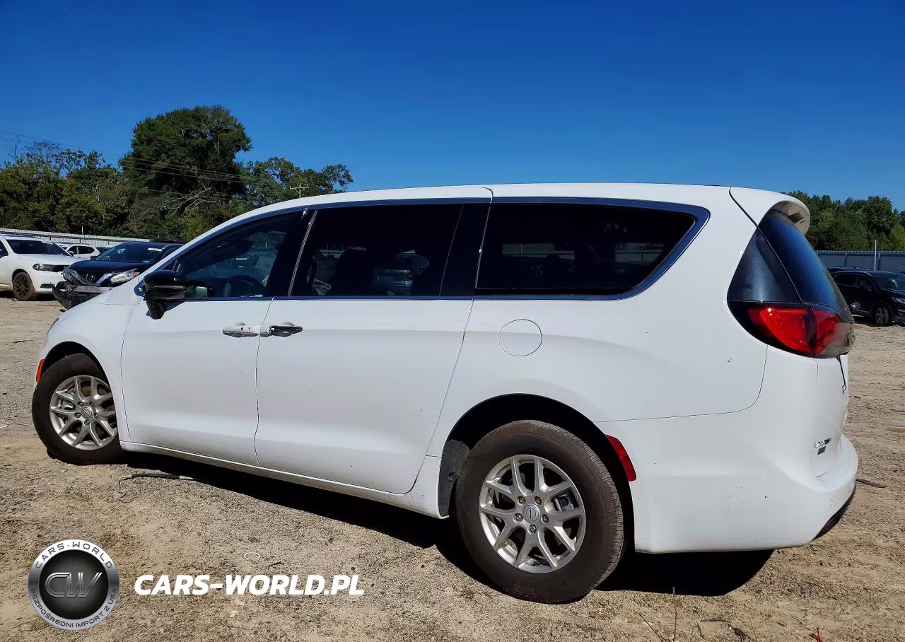 2026 Chrysler Voyager Lx VIN:2C4RC1CG5TR158485 - 2
