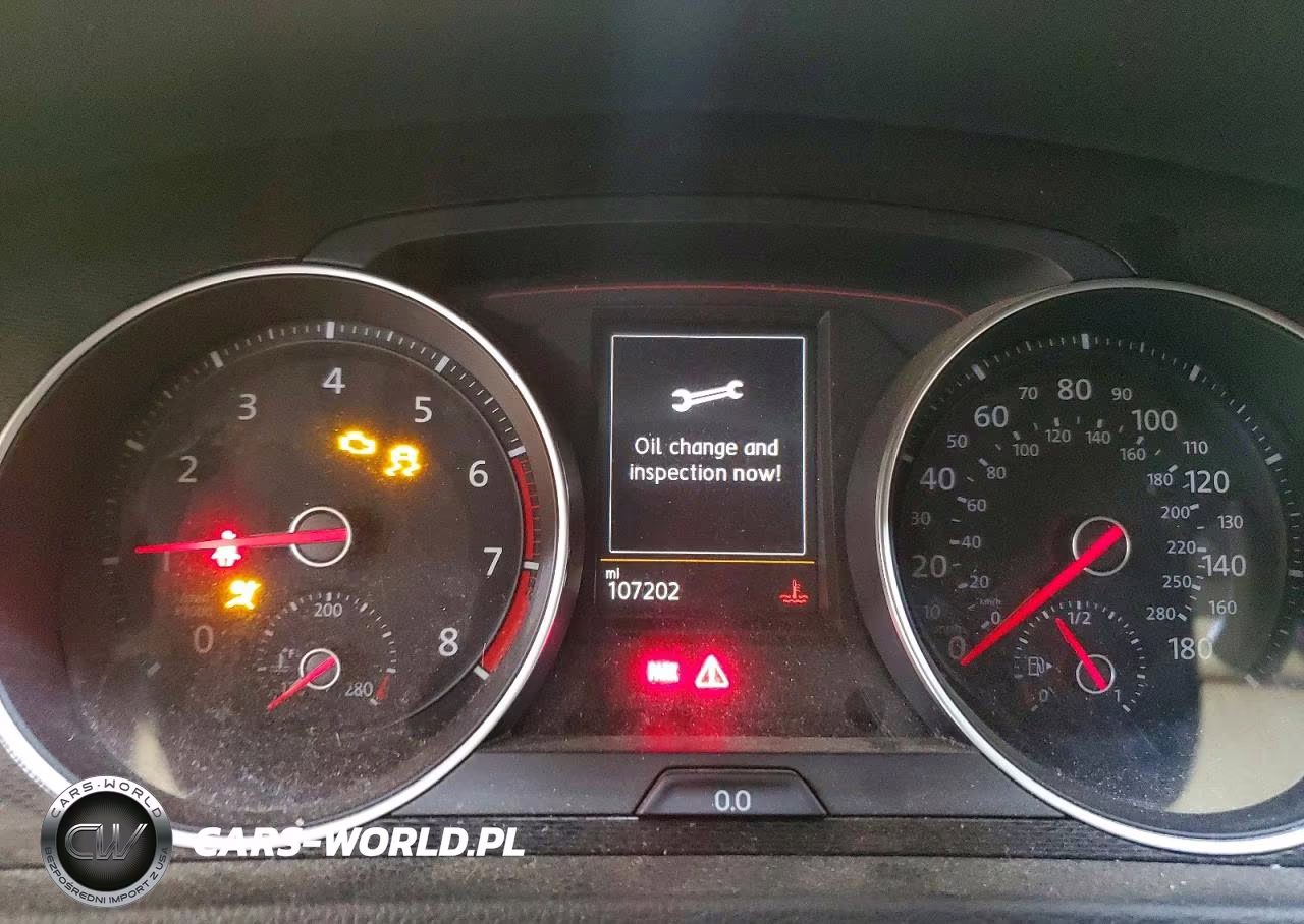 2015 Volkswagen Gti VIN:3VW5T7AU8FM102558 - 9