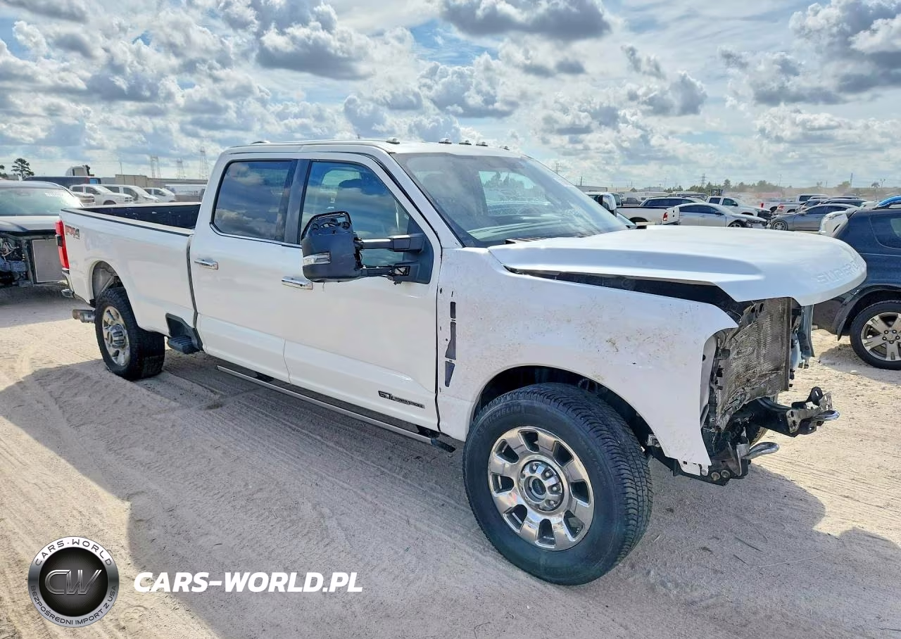 2024 Ford F350 Super Duty VIN:1FT8W3BT7REF04989 - 4