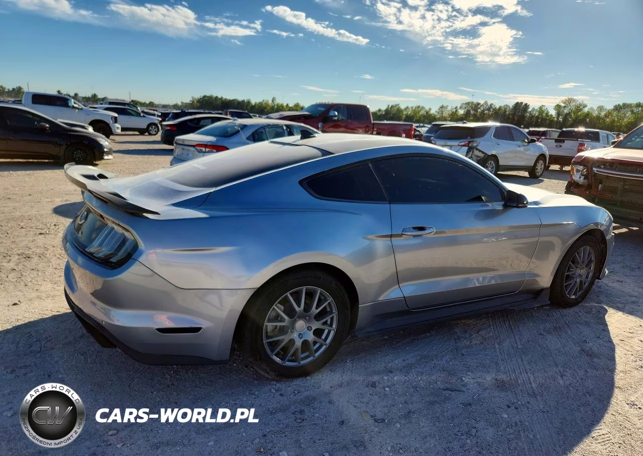 2022 Ford Mustang VIN:1FA6P8TH9N5140568 - 3