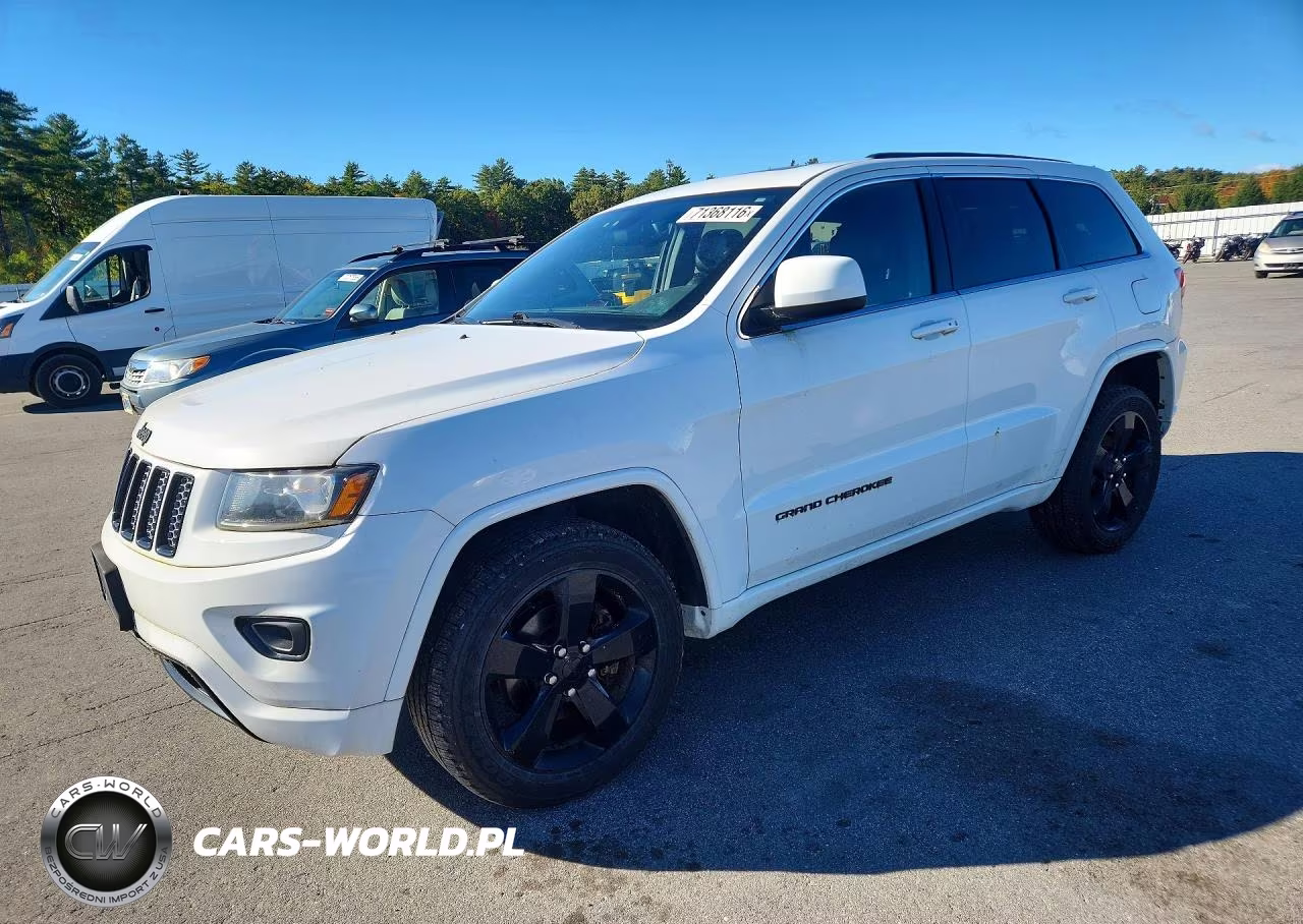 2015 Jeep Grand Cherokee Laredo VIN:1C4RJFAG8FC676187 - 1