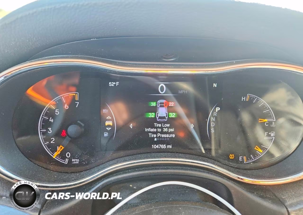 2015 Jeep Grand Cherokee Laredo VIN:1C4RJFAG8FC676187 - 9