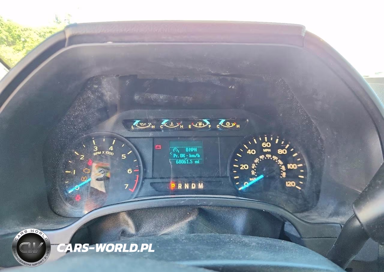 2019 Ford F150 VIN:1FTMF1C58KKD65983 - 9