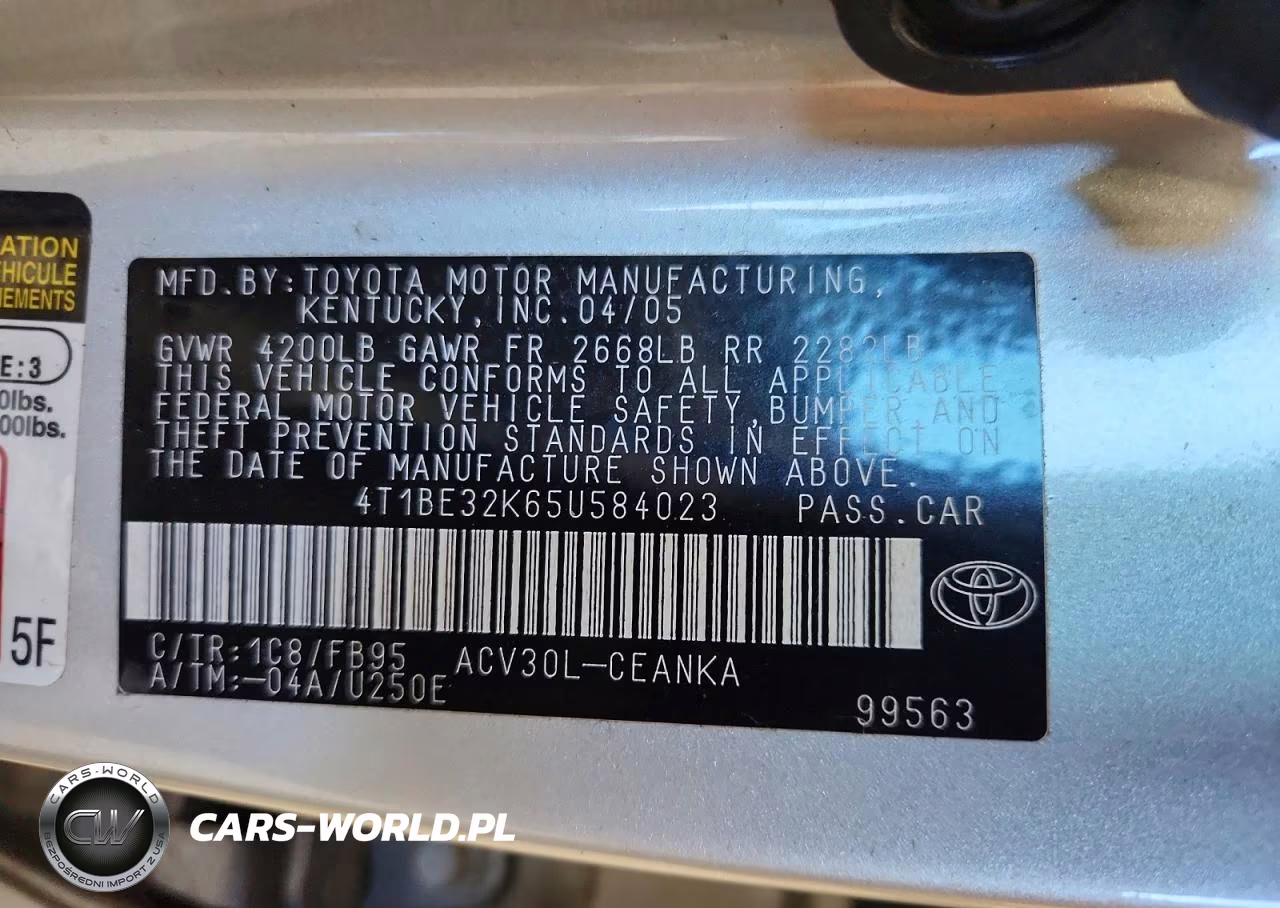 2005 Toyota Camry Le VIN:4T1BE32K65U584023 - 12