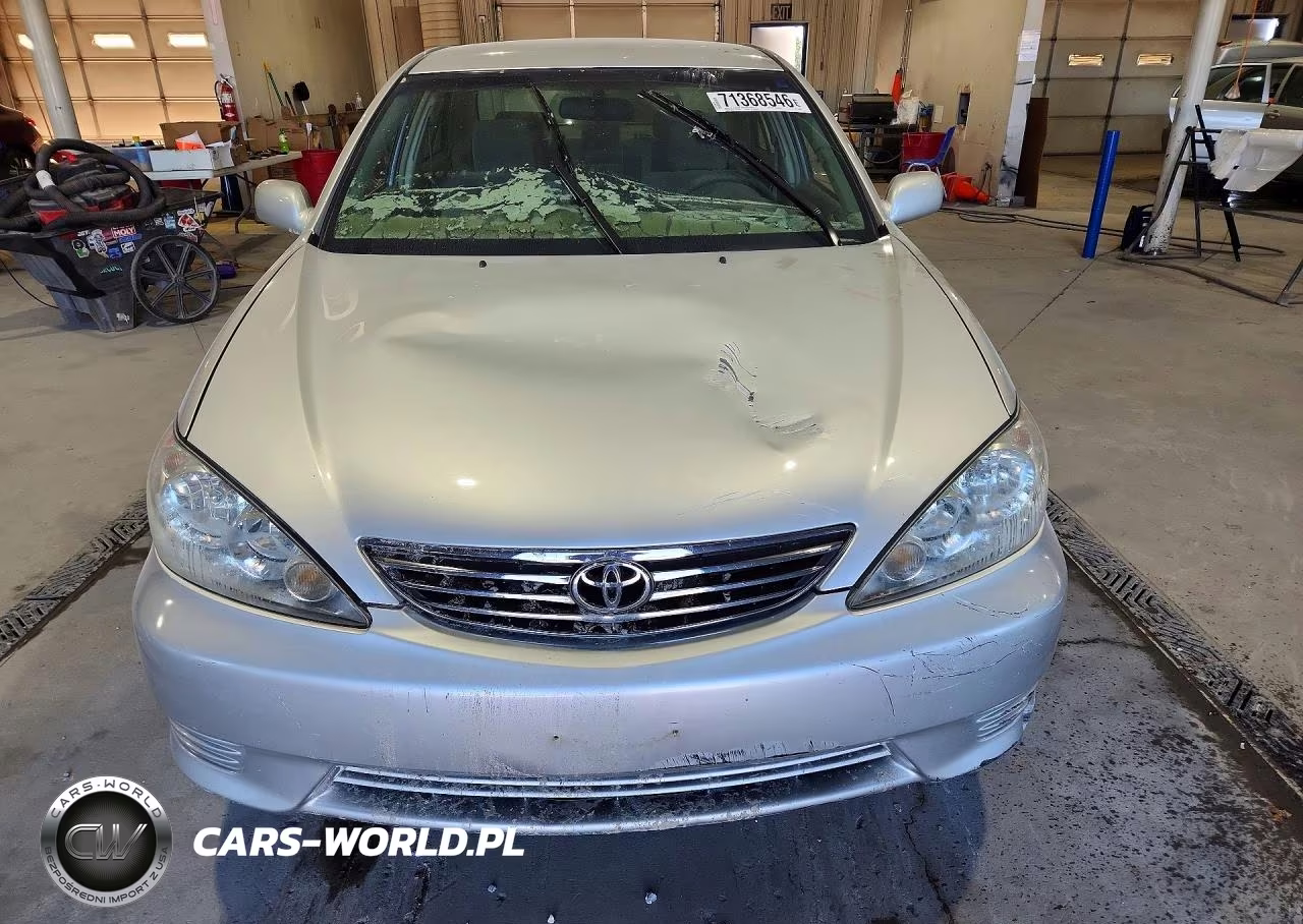 2005 Toyota Camry Le VIN:4T1BE32K65U584023 - 5