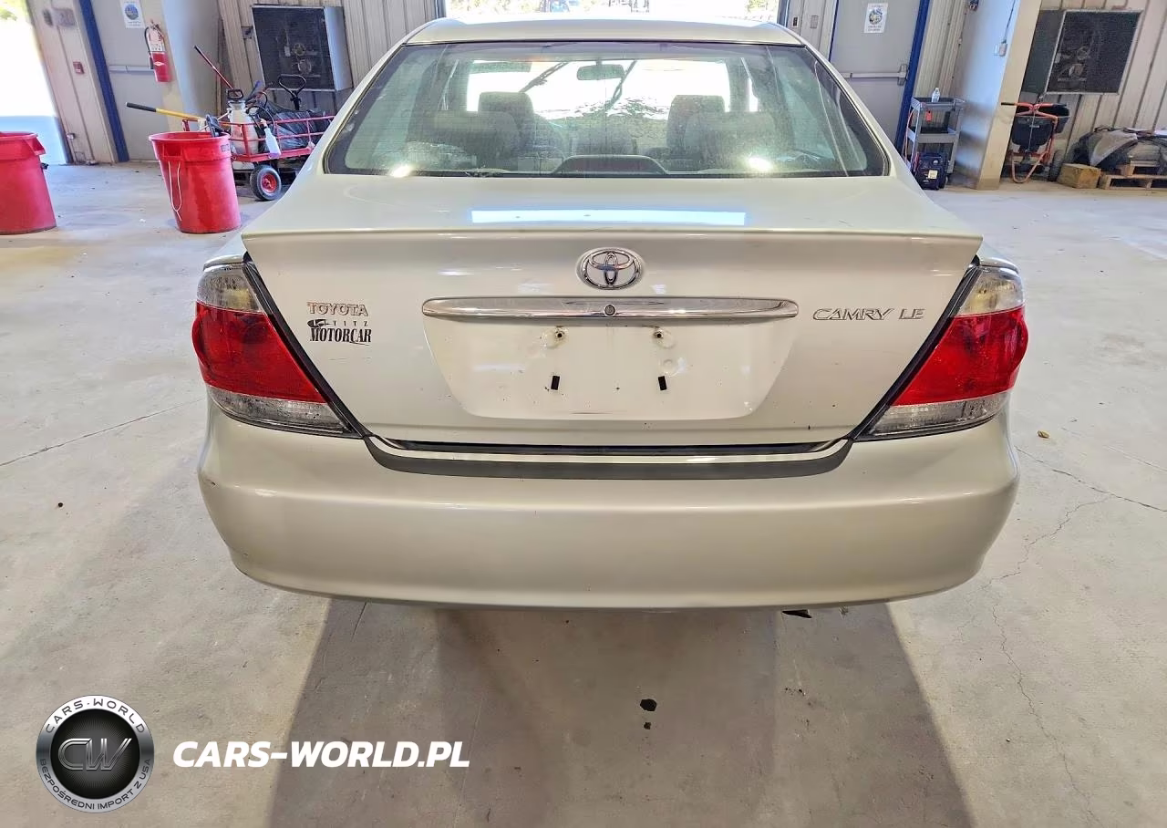 2005 Toyota Camry Le VIN:4T1BE32K65U584023 - 6