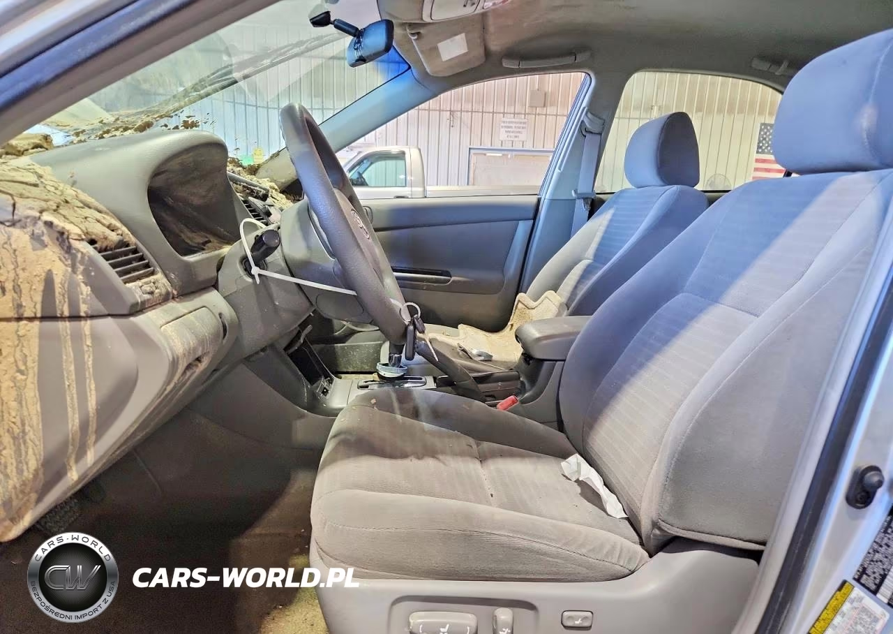 2005 Toyota Camry Le VIN:4T1BE32K65U584023 - 7