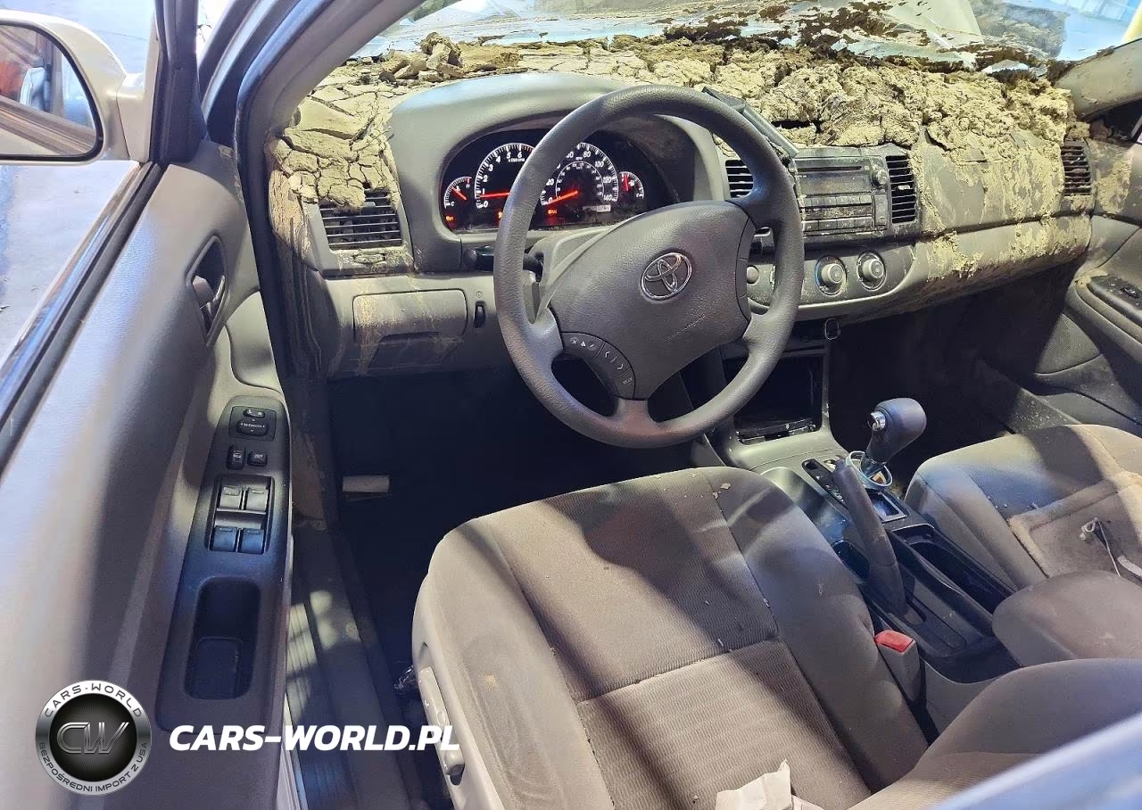 2005 Toyota Camry Le VIN:4T1BE32K65U584023 - 8
