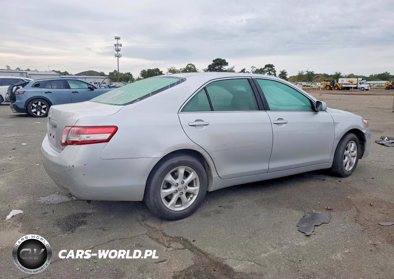 2011 Toyota Camry Le VIN:4T1BF3EK7BU657419 - 3
