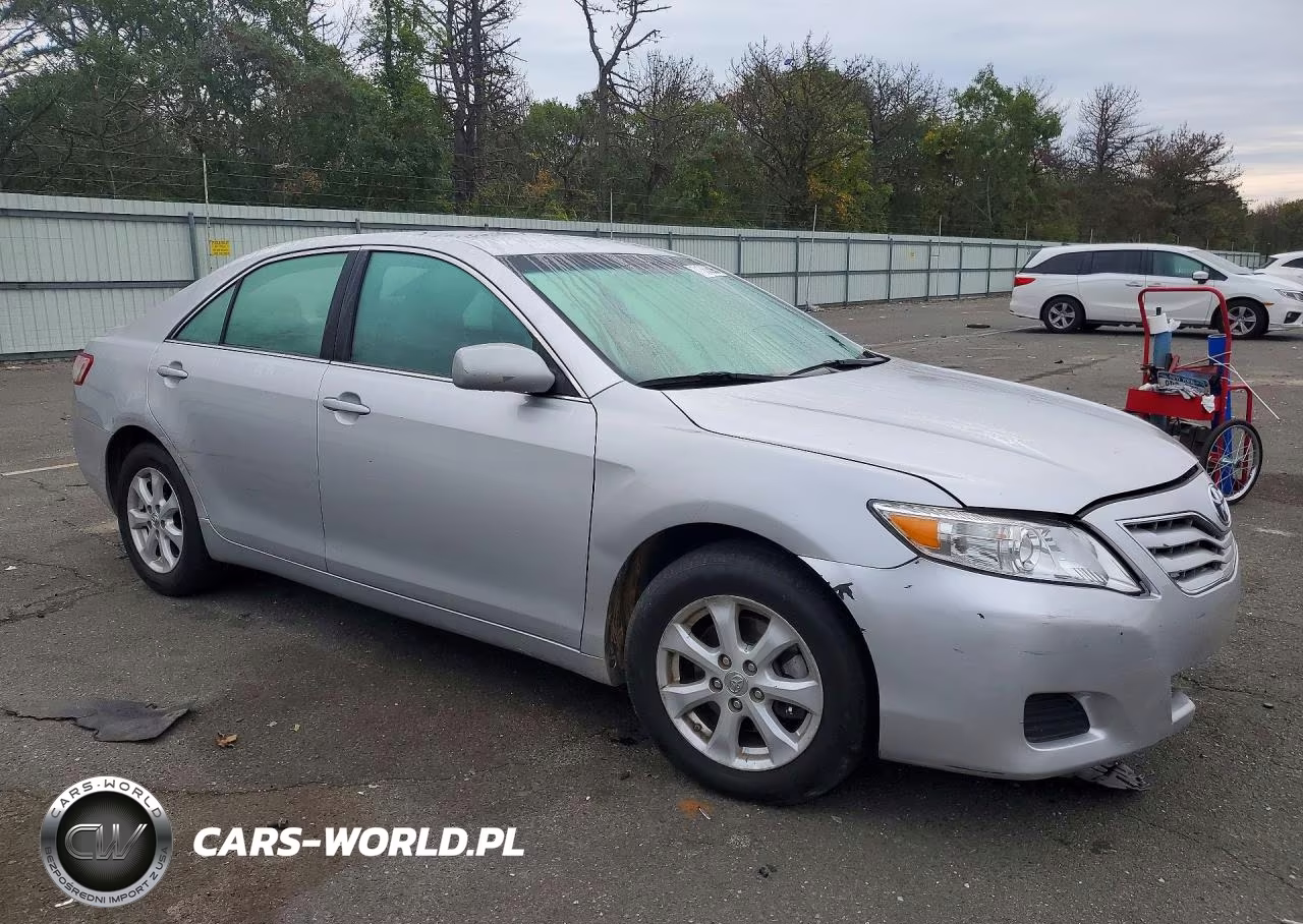 2011 Toyota Camry Le VIN:4T1BF3EK7BU657419 - 4