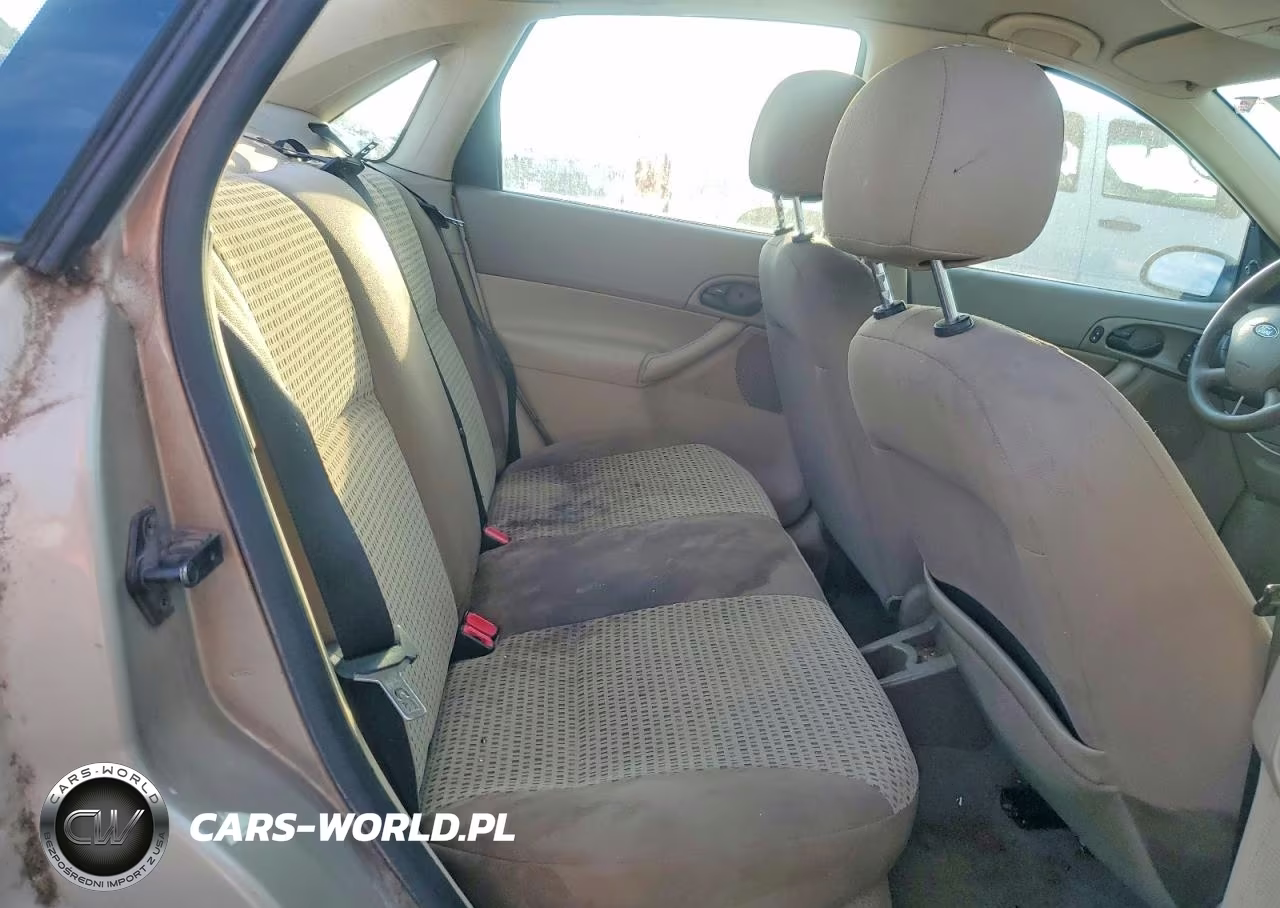2007 Ford Focus Zx4 VIN:1FAFP34N57W173331 - 10
