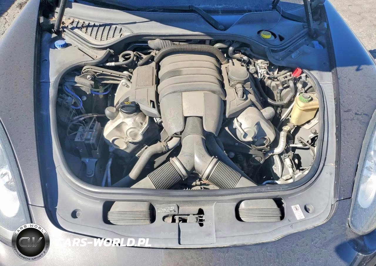 2015 Porsche Panamera 2 VIN:WP0AA2A75FL001726 - 11