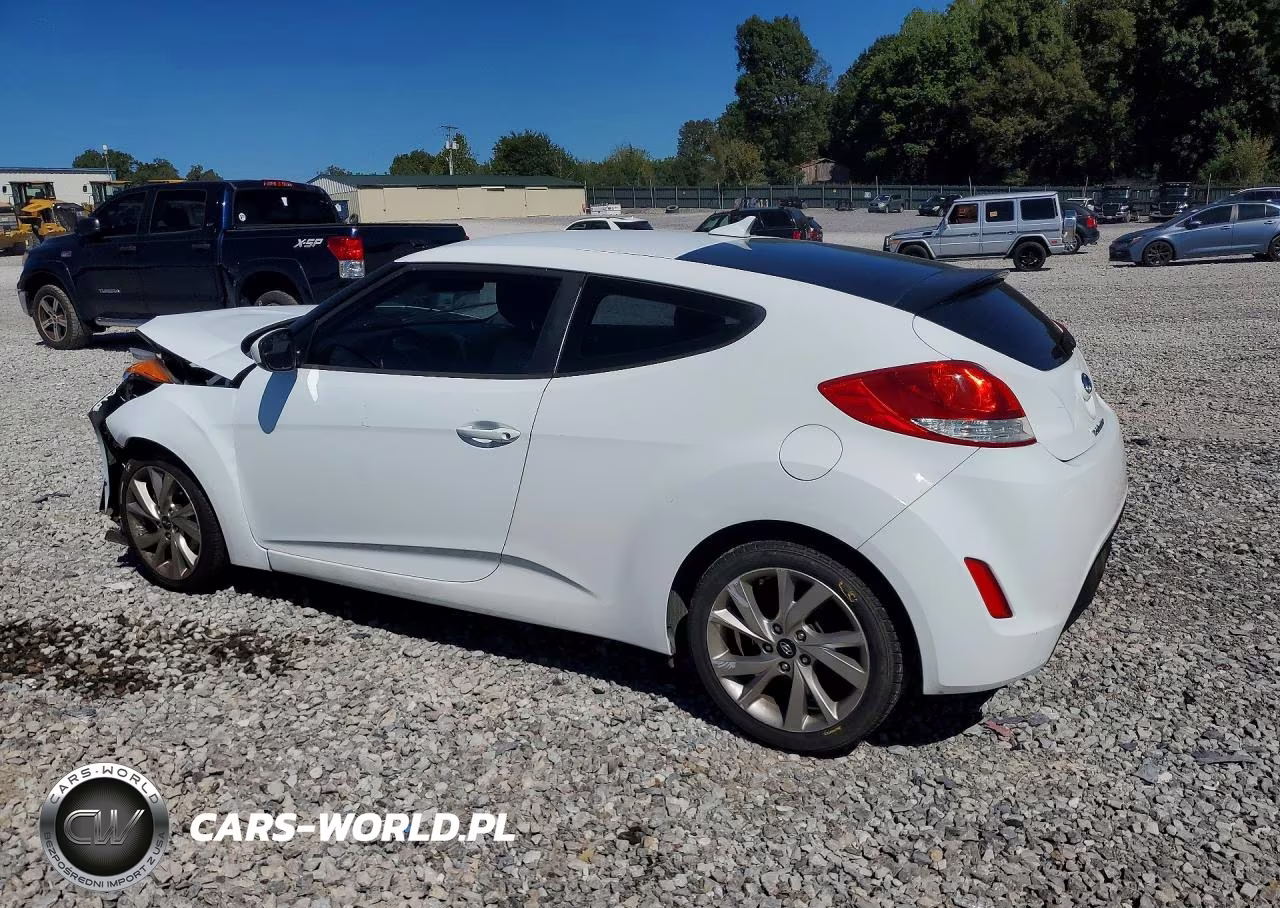 2017 Hyundai Veloster Base VIN:KMHTC6AD3HU306067 - 2