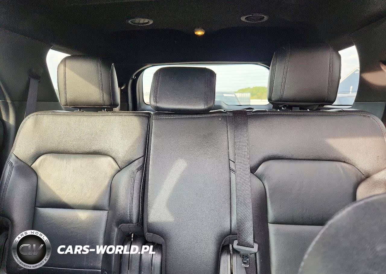 2016 Ford Explorer Xlt VIN:1FM5K8D86GGA16649 - 10