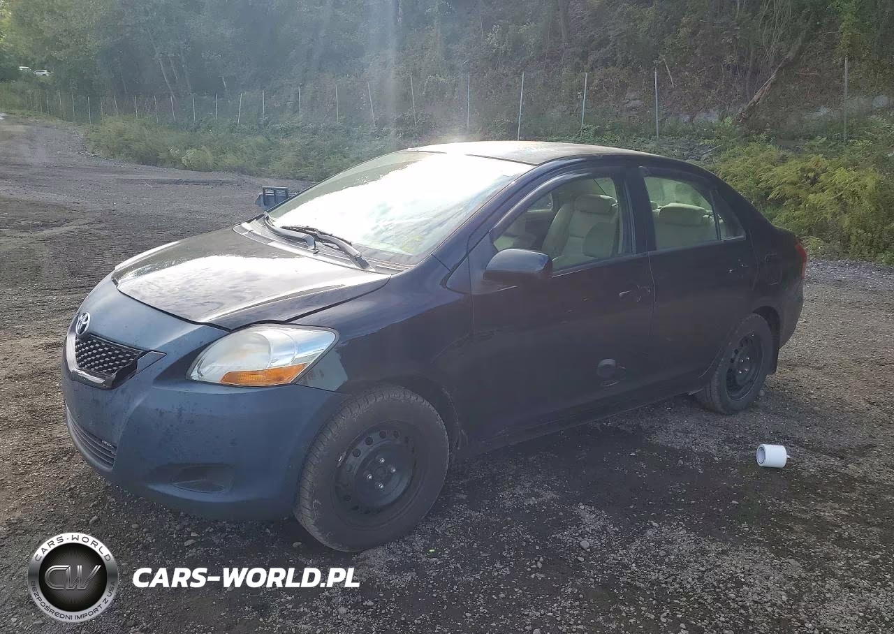 2010 Toyota Yaris Base