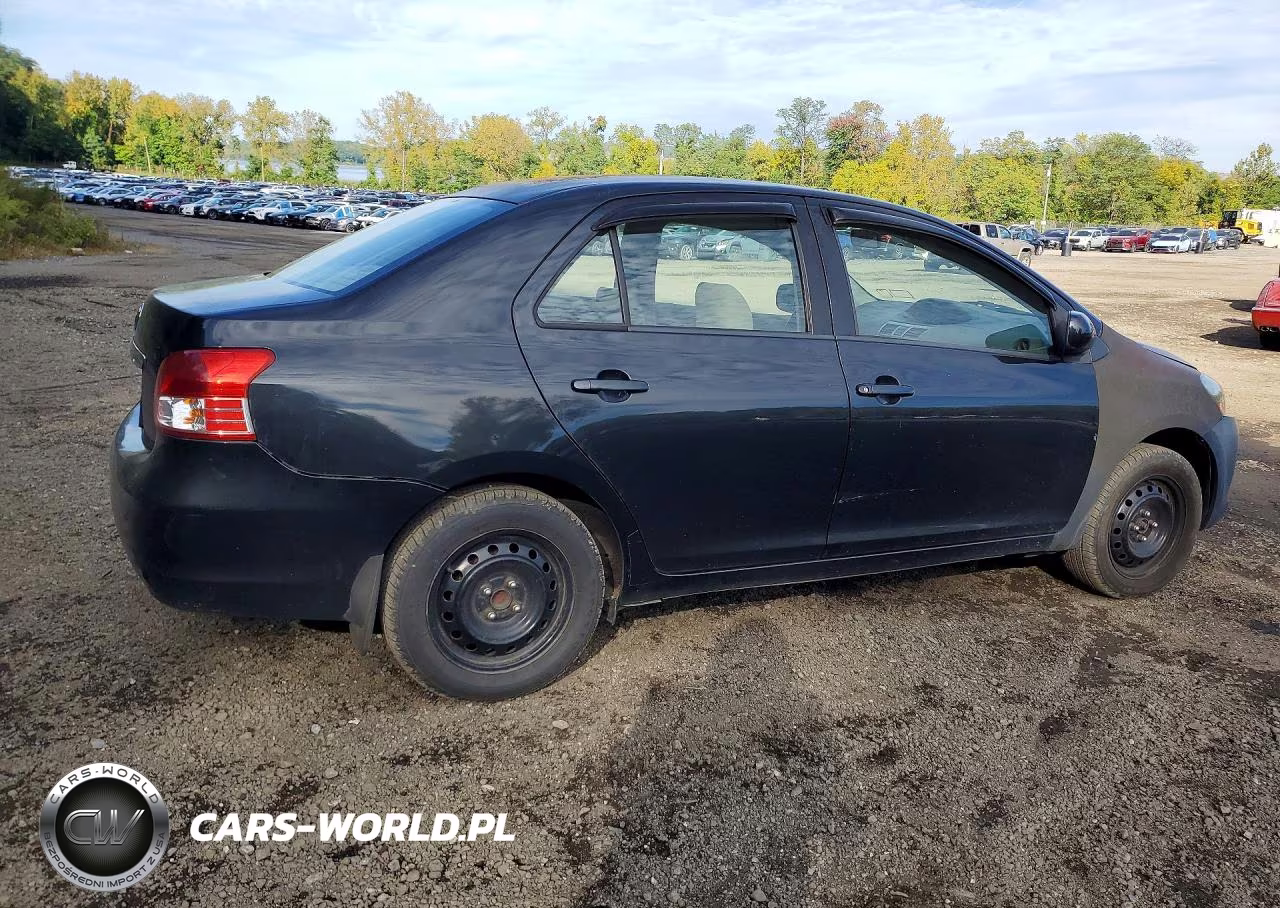 2010 Toyota Yaris Base VIN:JTDBT4K34A1356039 - 3