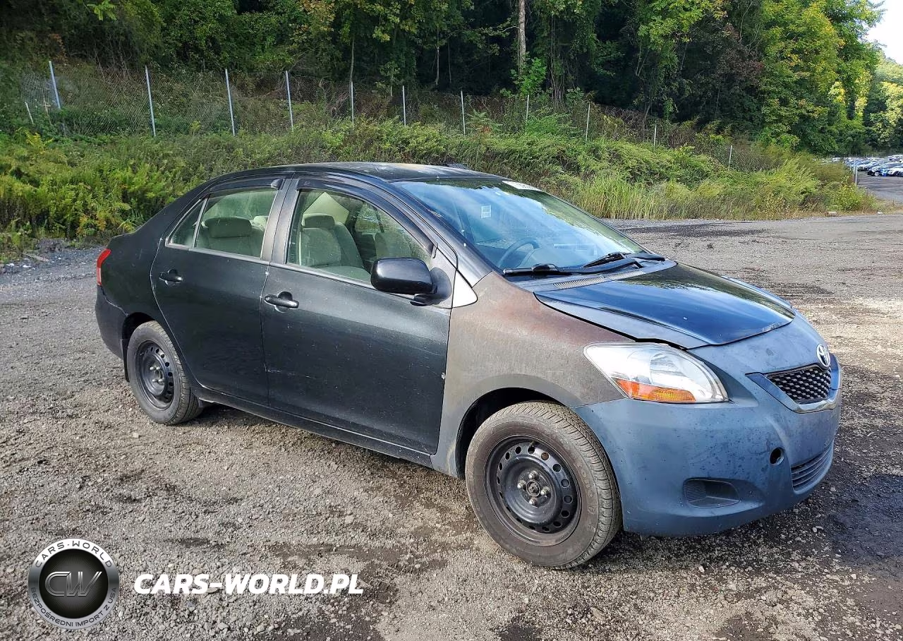 2010 Toyota Yaris Base VIN:JTDBT4K34A1356039 - 4