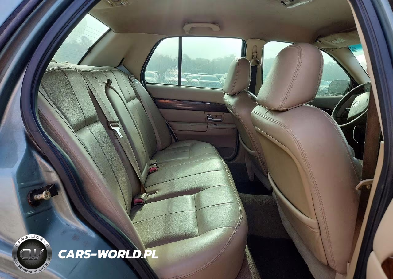 2005 Mercury Grand Marquis Gs VIN:2MEFM74W75X629588 - 10