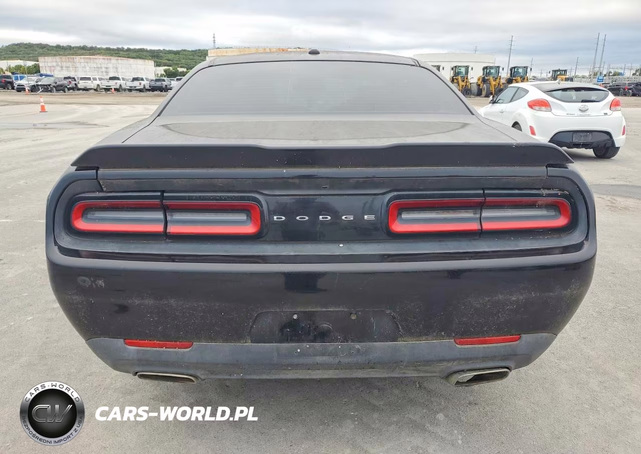 2015 Dodge Challenger Sxt VIN:2C3CDZAG5FH719772 - 6