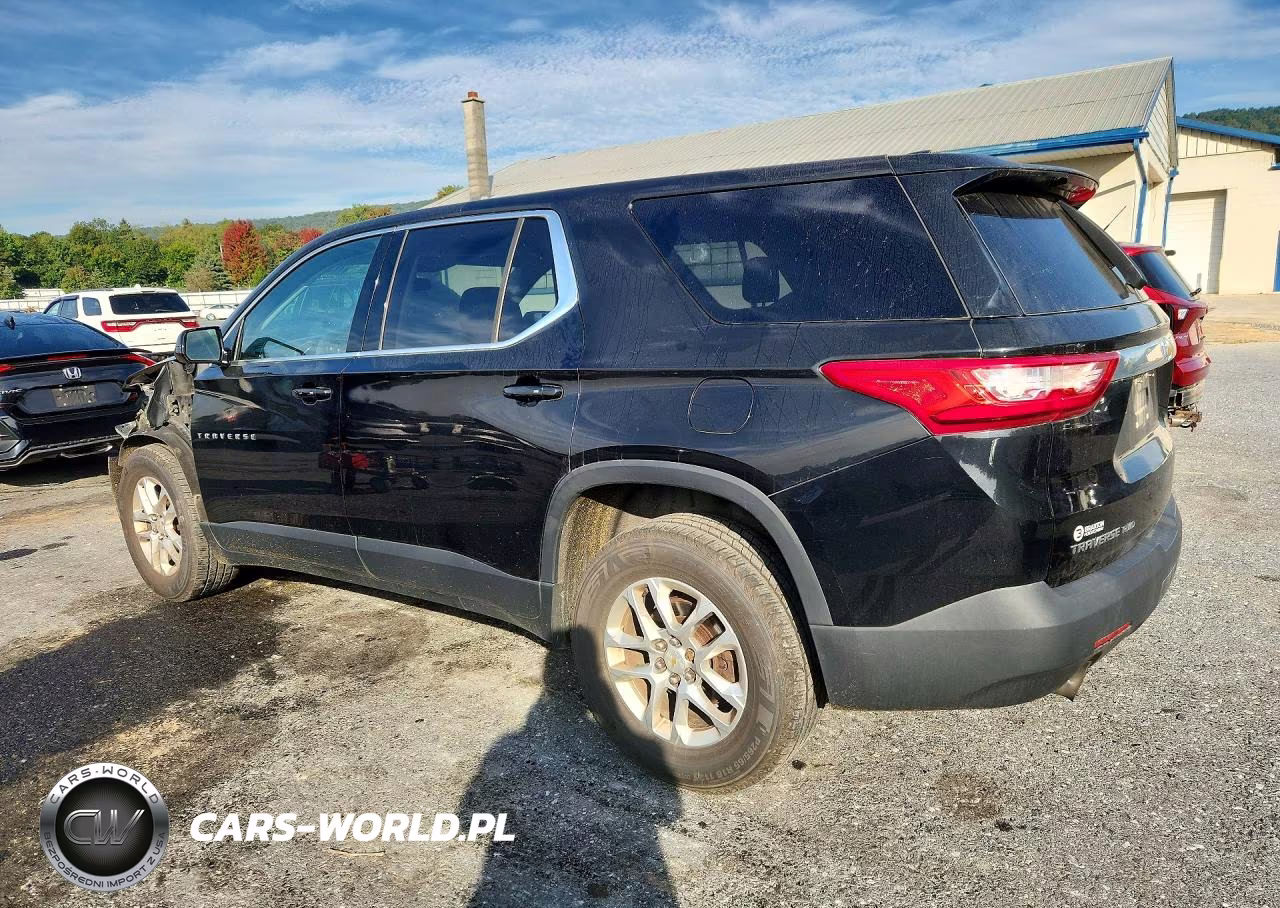 2018 Chevrolet Traverse Ls VIN:1GNEVFKW9JJ158397 - 2