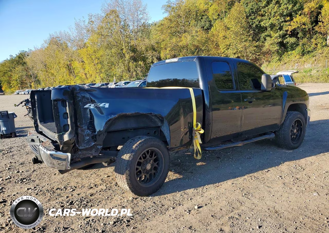 2007 Chevrolet Silverado K2500 Heavy Duty VIN:1GCHK29K97E567690 - 3