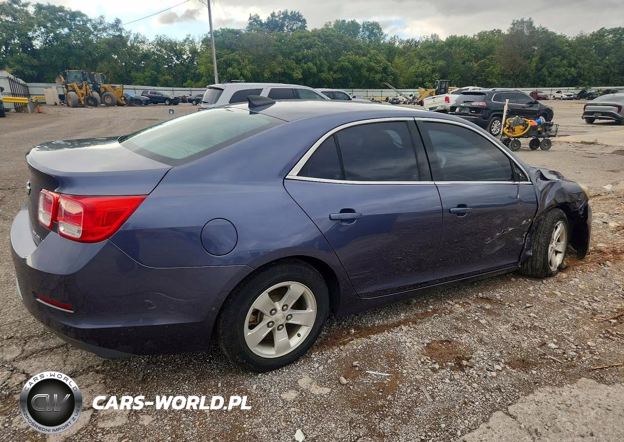 2015 Chevrolet Malibu Ls VIN:1G11B5SL0FF306777 - 3