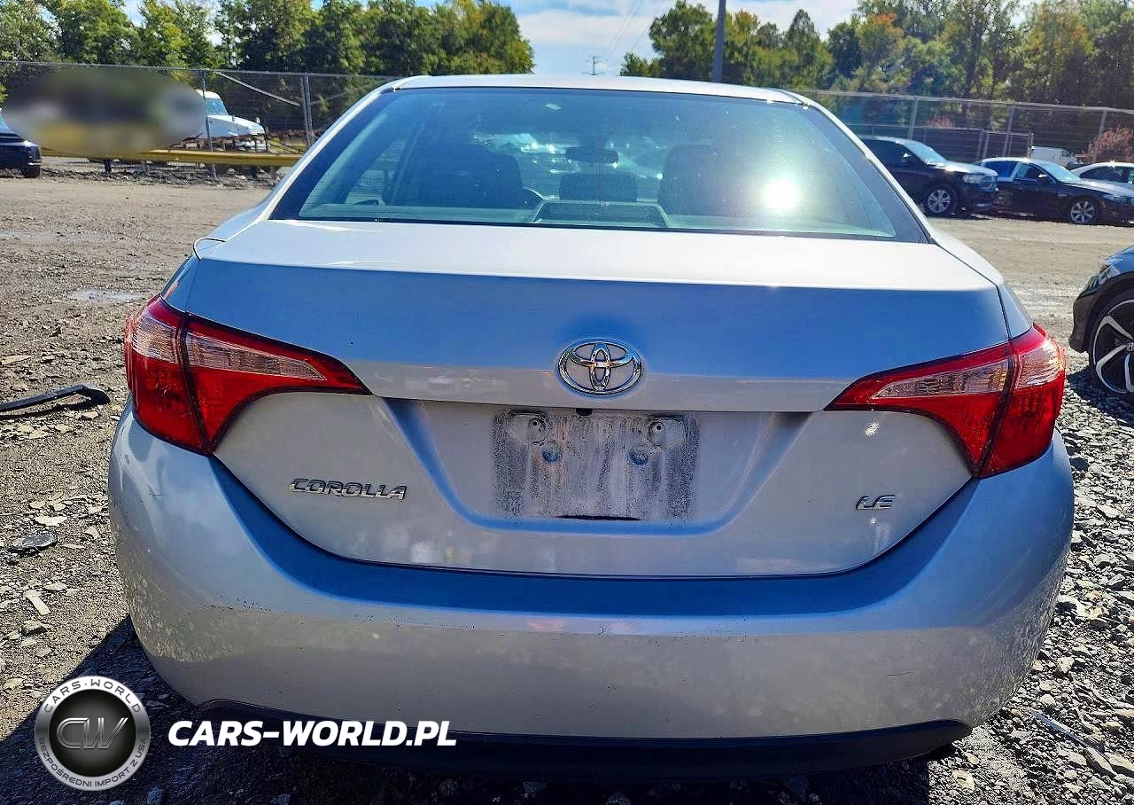 2017 Toyota Corolla Le VIN:2T1BURHEXHC820119 - 6