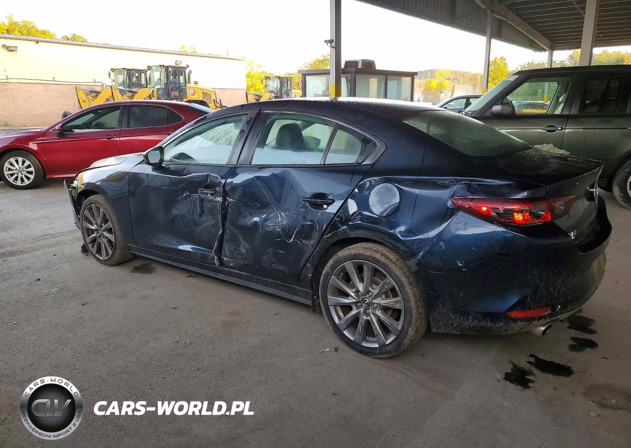 2021 Mazda 3 VIN:JM1BPBBLXM1304735 - 2