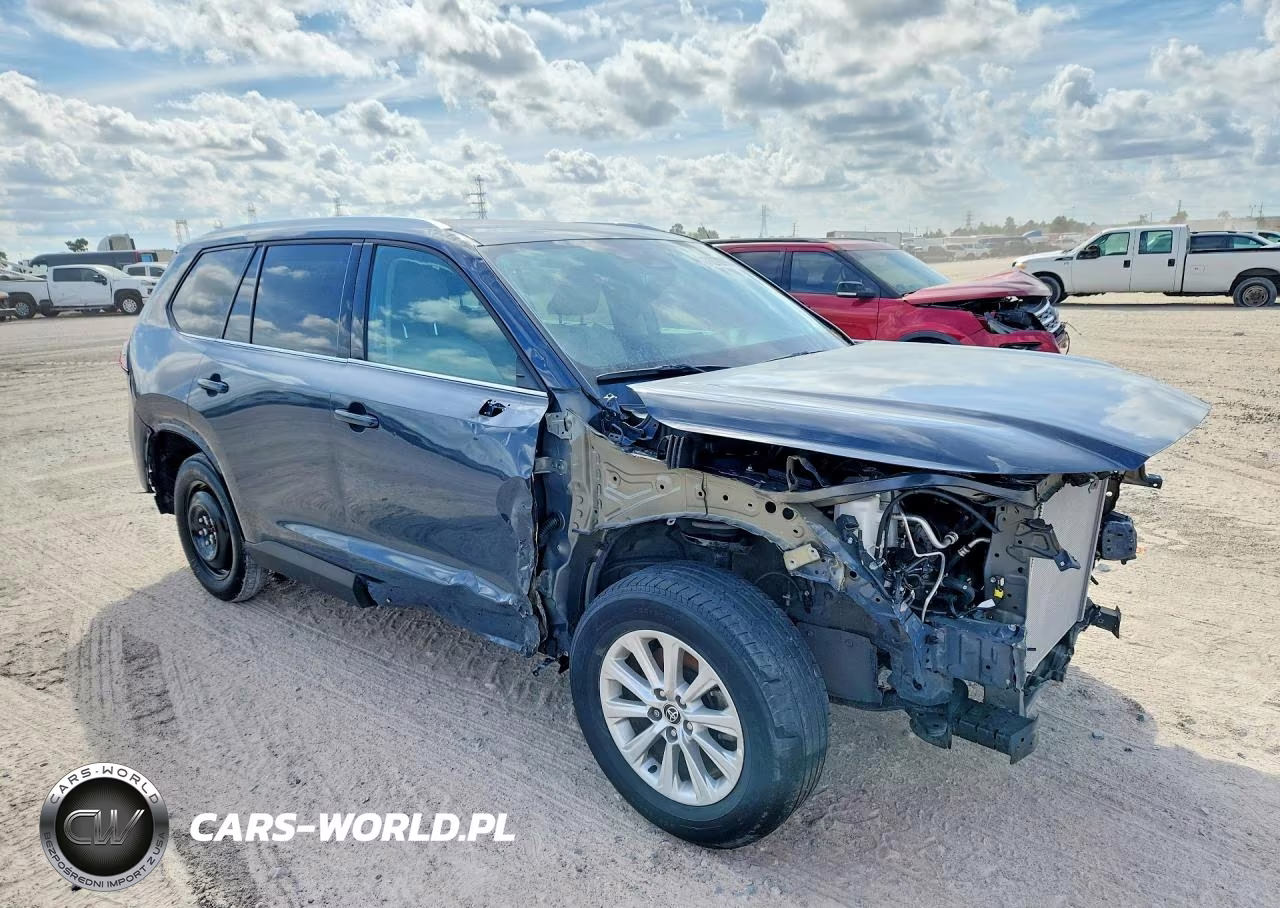 2026 Toyota Grand Highlander Xle VIN:5TDAAAB57TS110786 - 4