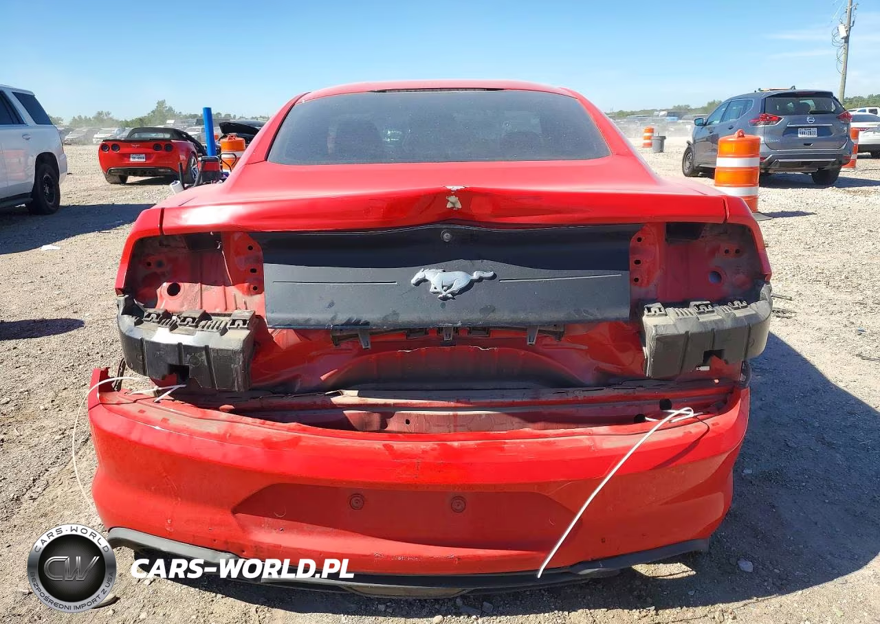 2018 Ford Mustang VIN:1FA6P8TH9J5113820 - 6