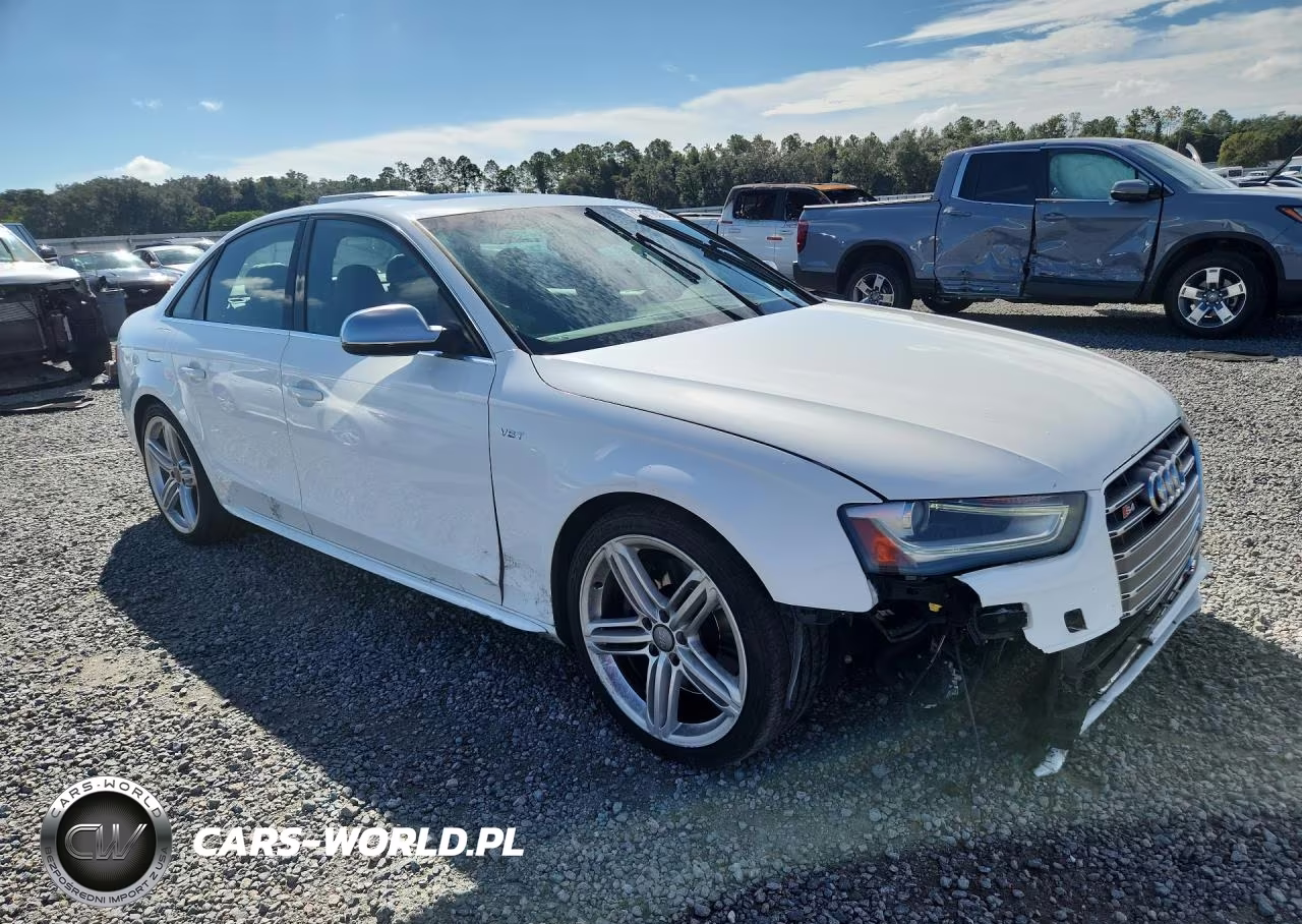 2013 Audi S4 Premium Plus VIN:WAUBGAFLXDA050073 - 4